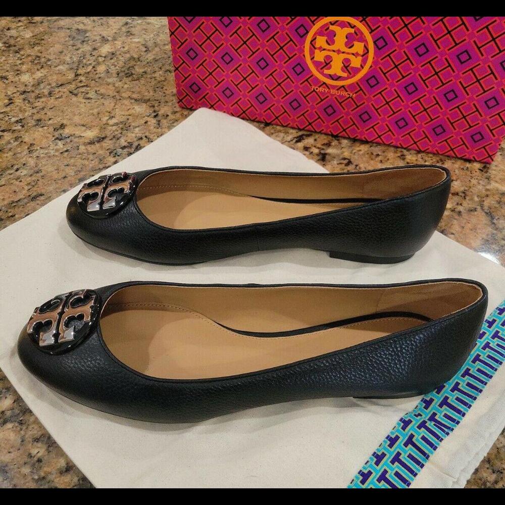TORY BURCH Silver Logo Claire Black TUMBLED LEATHER BALLET Flat Womens Shoe 10.5 - Picture 3 of 12